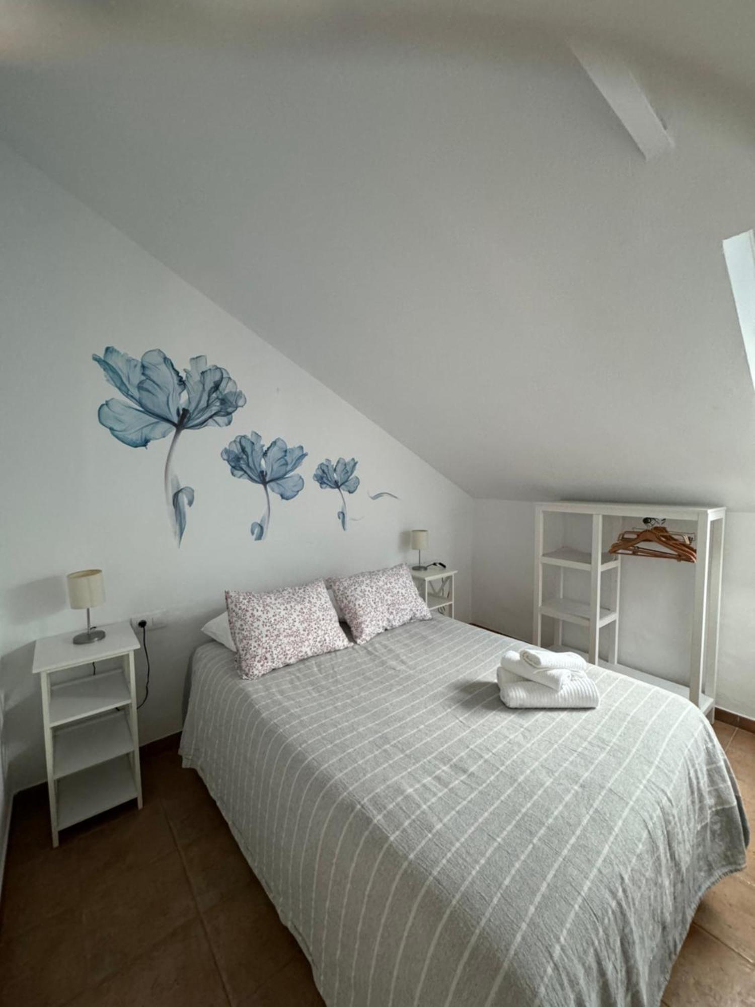 Apartmán Son De Mar 2 Bolonia Exteriér fotografie
